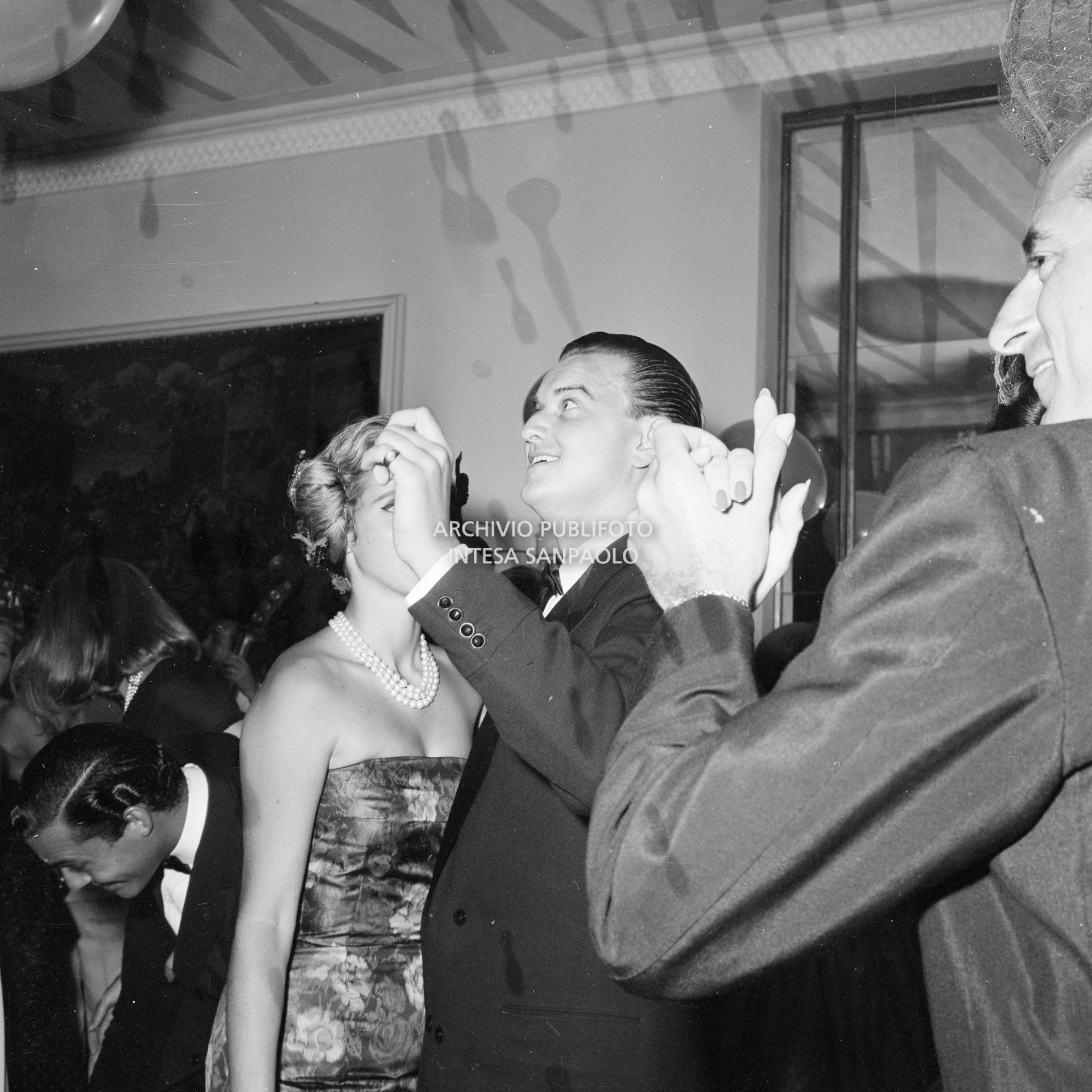 Ricevimento organizzato da Elsa Maxwell in onore di Maria Callas