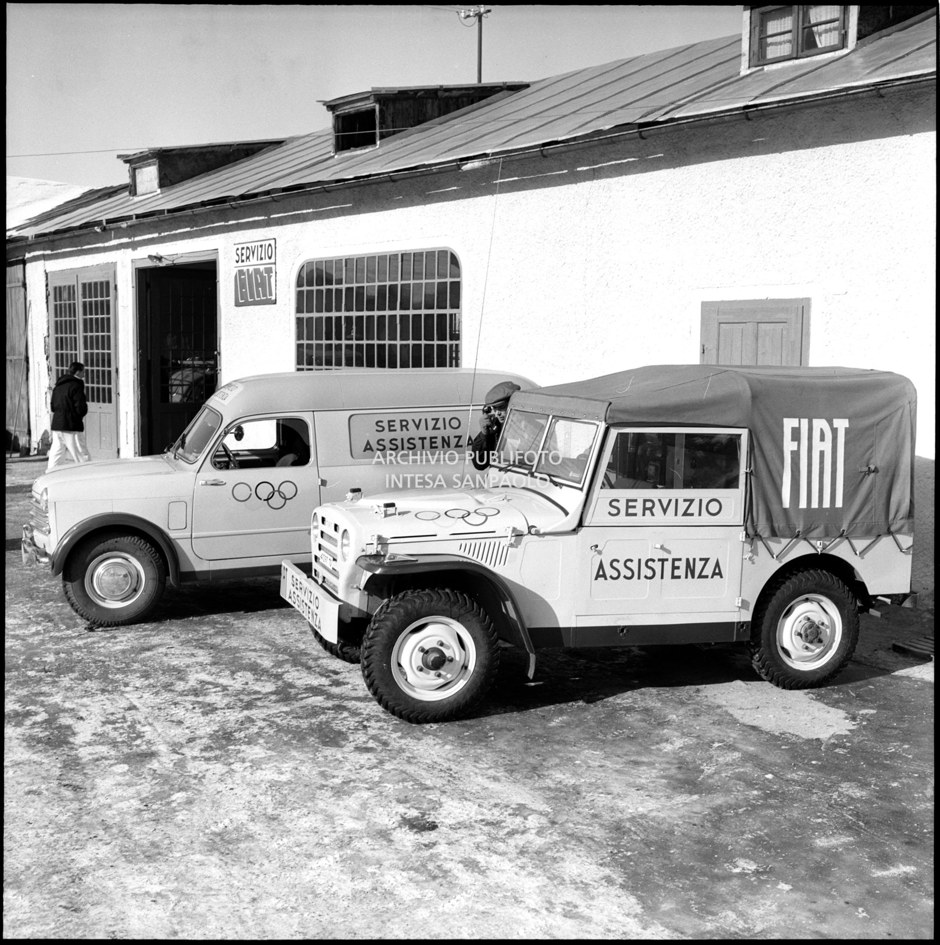 Mezzi del servizio assistenza Fiat attivato per i VII Giochi olimpici invernali di Cortina d'Ampezzo