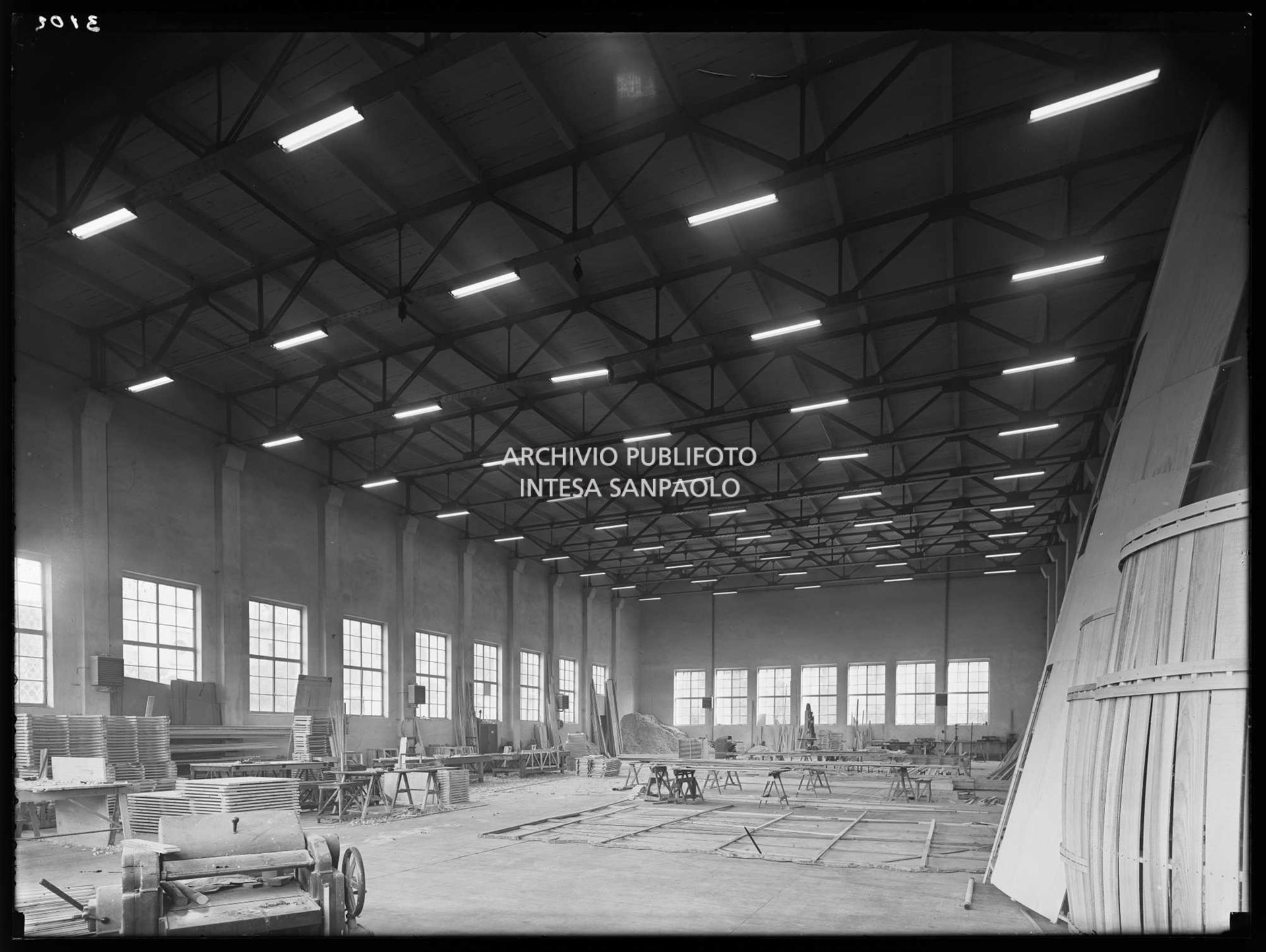 Veduta di un laboratorio della sezione scenografia del Teatro alla Scala di Milano