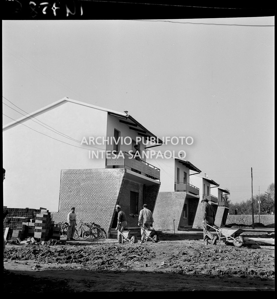 Borgo San Luca, a Bosaro, in costruzione<br>147586