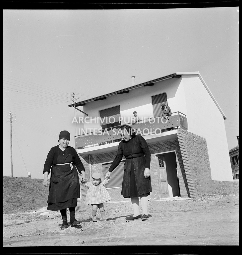 Borgo San Luca, a Bosaro, in costruzione<br>147590