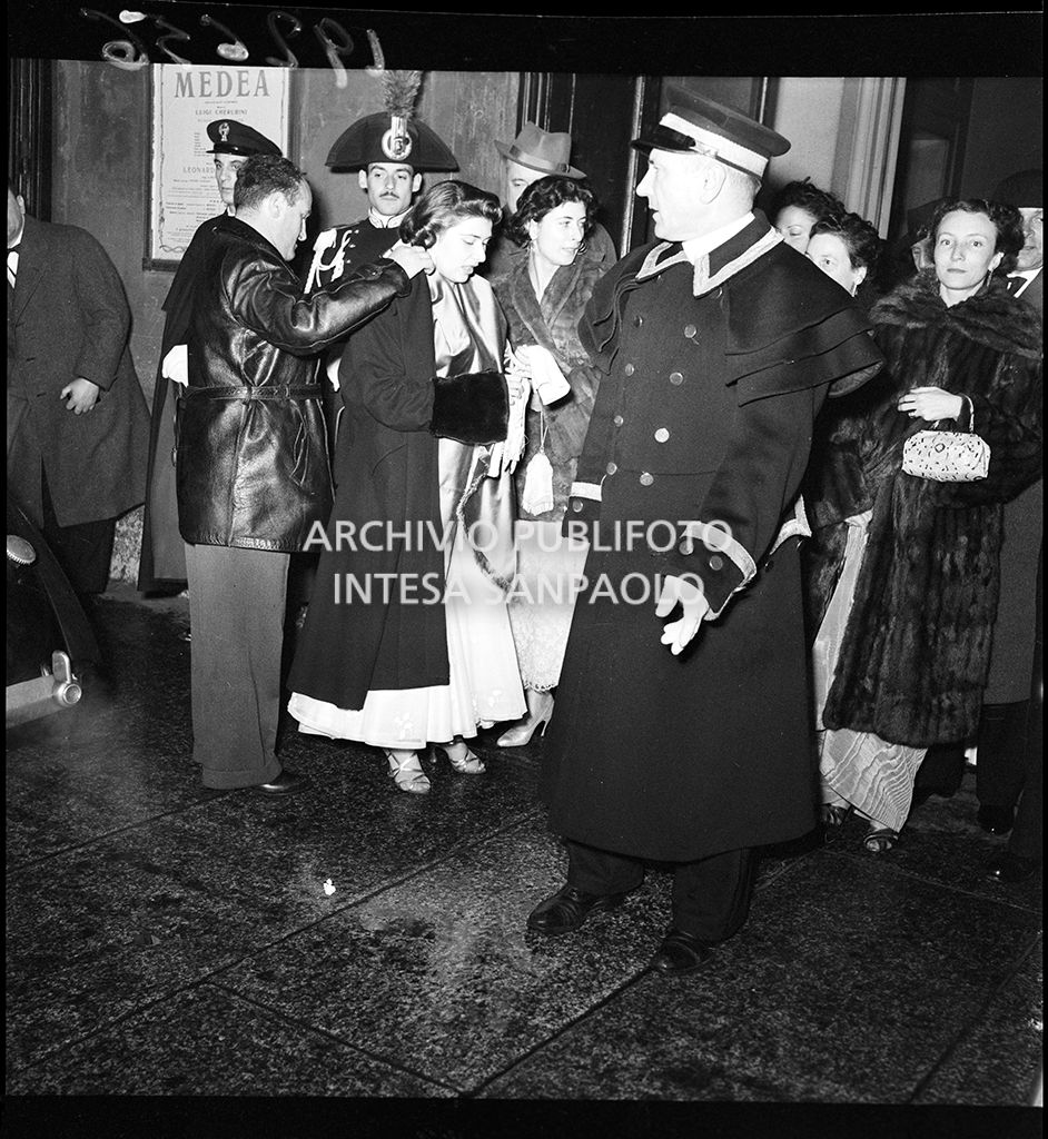Inaugurazione della stagione lirica 1953-1954 del Teatro alla Scala con l'opera "La Wally", di Alfredo Catalani, diretta da Carlo Maria Giulini, con la regia di Tatiana Pavlova