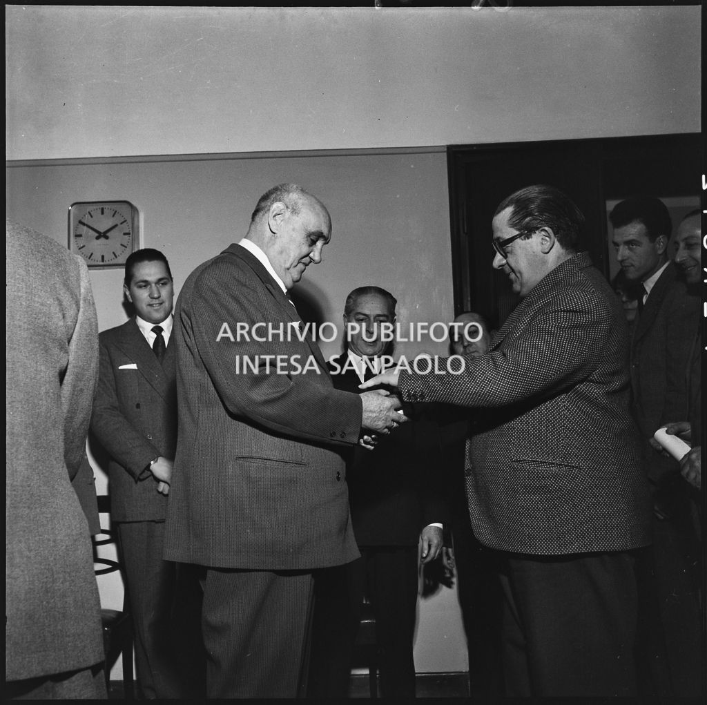 Il prefetto Cappa in visita presso la sede de La Fondiaria<br>196038