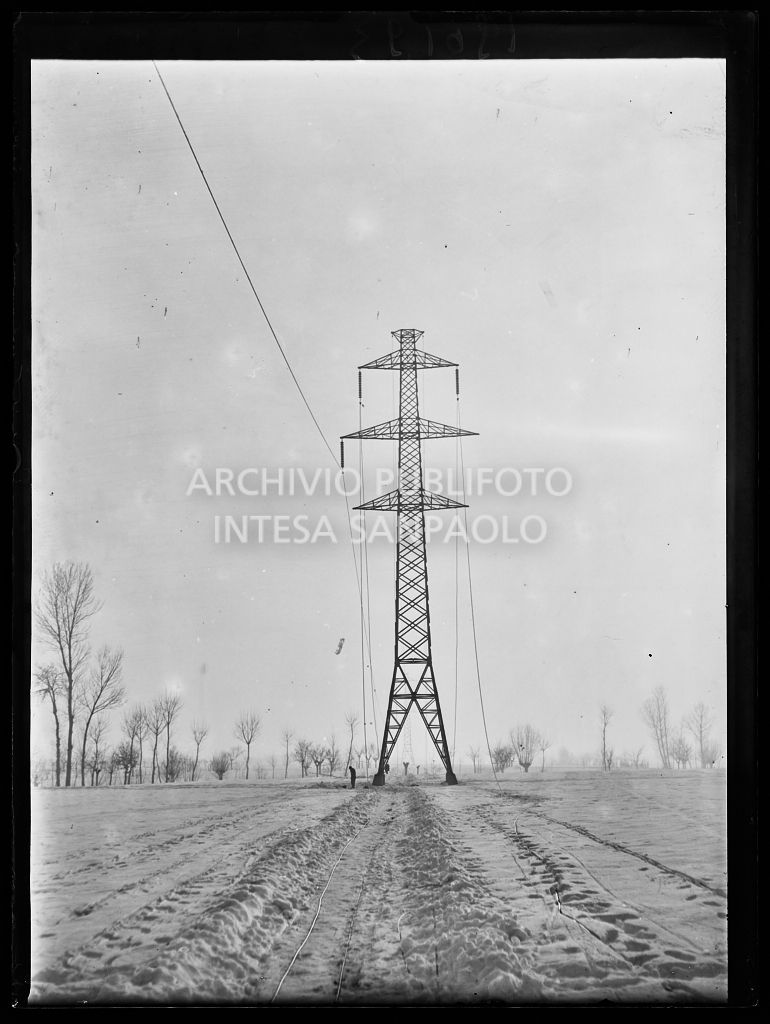 Traliccio dell'alta tensione della Edison<br>196193