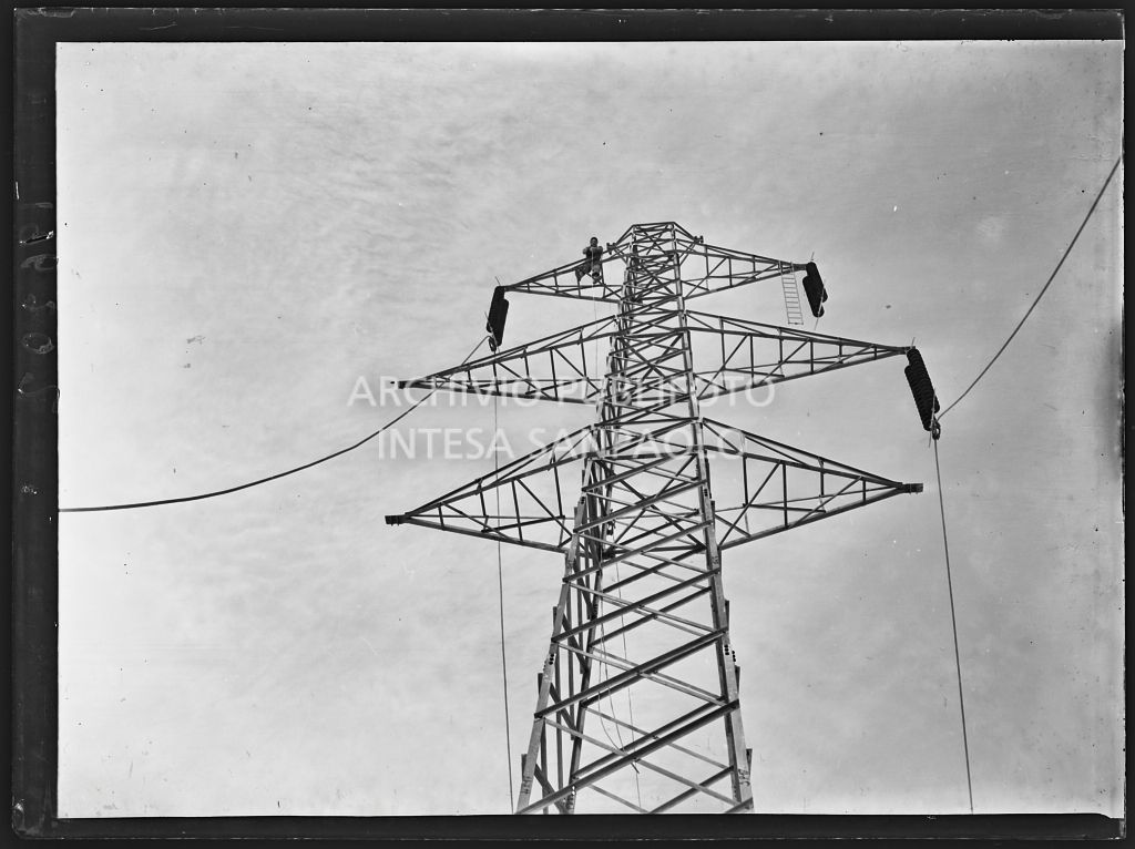 Traliccio dell'alta tensione della Edison<br>196202