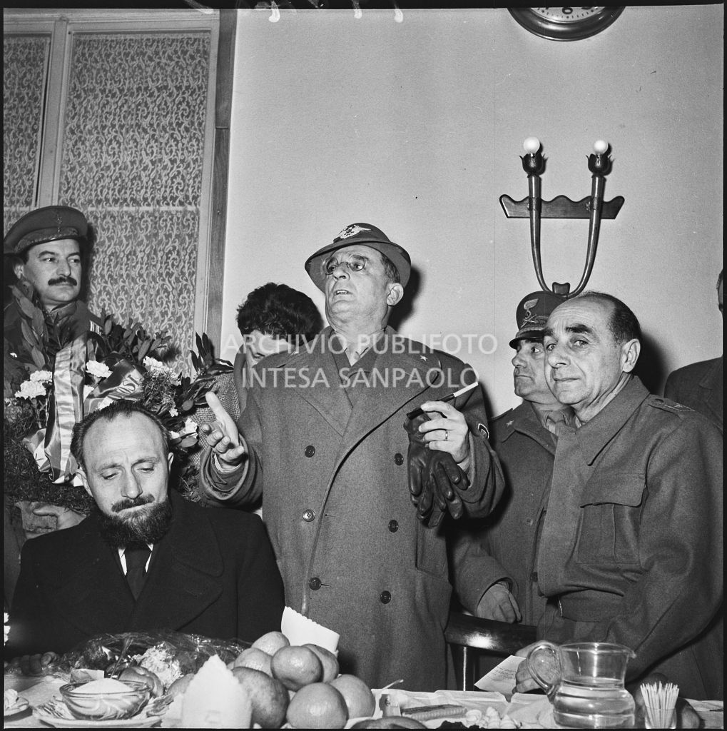 Festeggiamenti per il rientro dall'Unione Sovietica di ex prigionieri italiani<br>196483