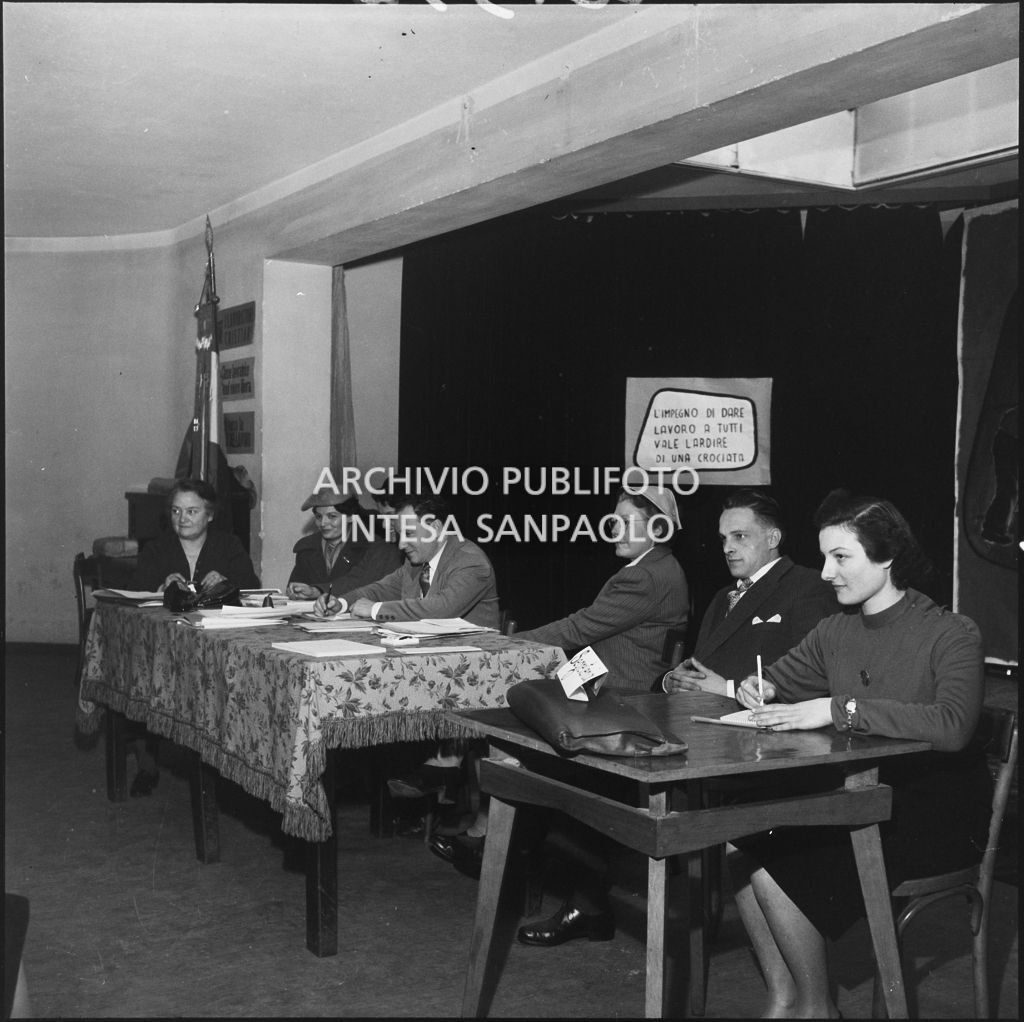 Convegno femminile sull'abbigliamento organizzato dalla Fuilla (Federazione Unitaria Italiana Liberi Lavoratori dell'Abbigliamento<br>201353