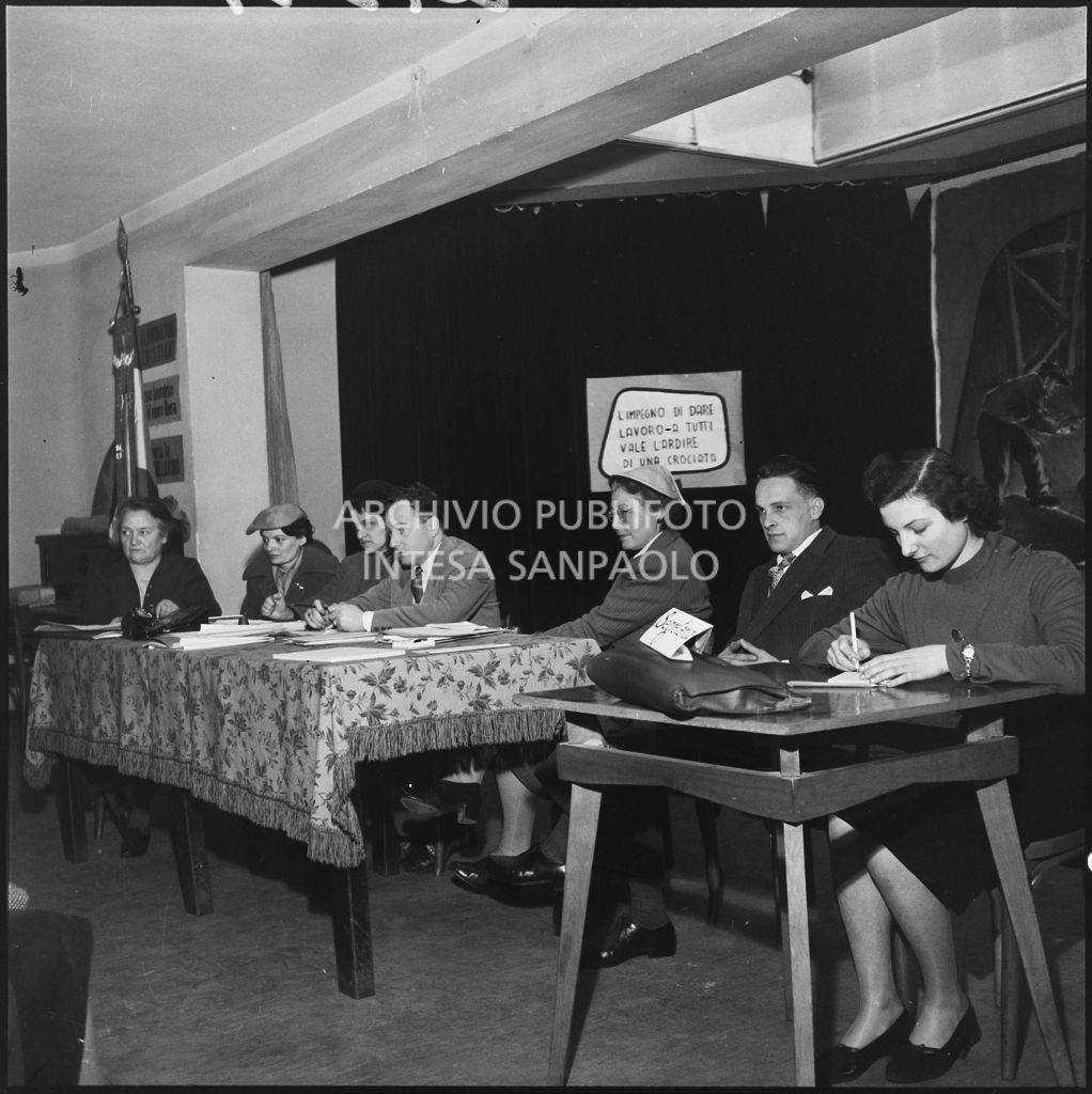 Convegno femminile sull'abbigliamento organizzato dalla Fuilla (Federazione Unitaria Italiana Liberi Lavoratori dell'Abbigliamento<br>201358