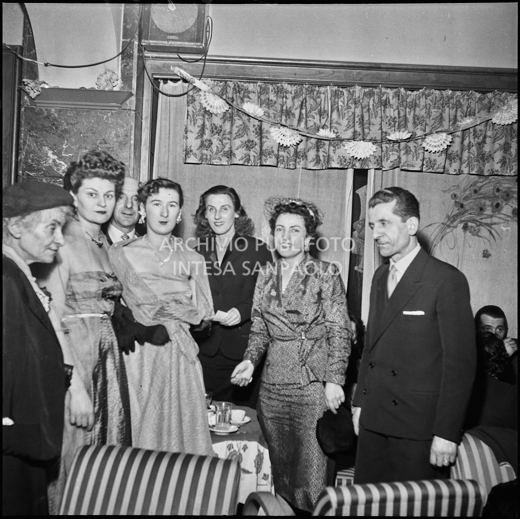 Foto di gruppo in occasione della festa dei parrucchieri dell'Unione Artigiani di Milano<br>201757