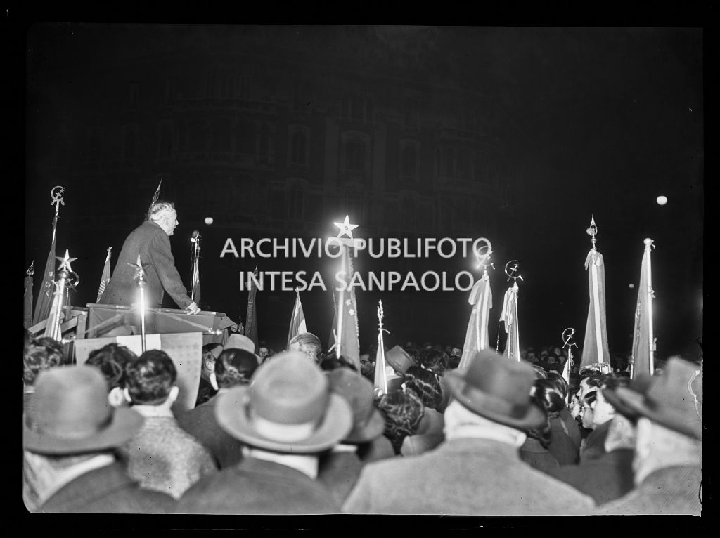 Discorso in occasione della commemorazione di Eugenio Curiel organizzata dal giornale Voce comunista in piazza Conciliazione a Milano<br>201794