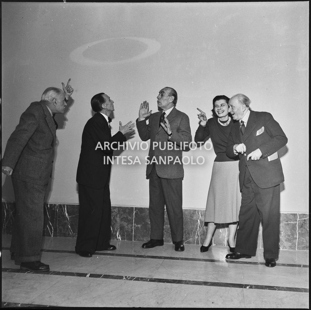 Alcuni attori di una commedia prodotta dalla Rai tra cui Enrica Corti<br>201839