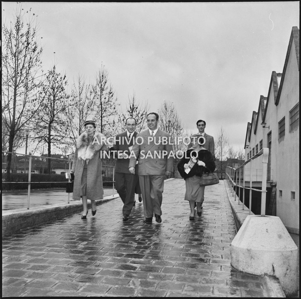Le redattrici delle riviste di moda in visita allo stabilimento del Lanificio Marzotto di Manerbio<br>201926