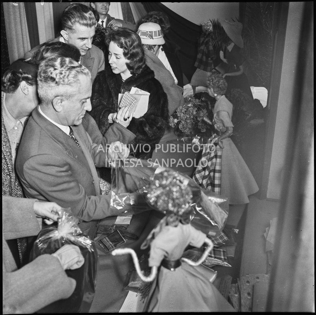 Le redattrici delle riviste di moda in visita allo stabilimento del Lanificio Marzotto di Manerbio<br>201963