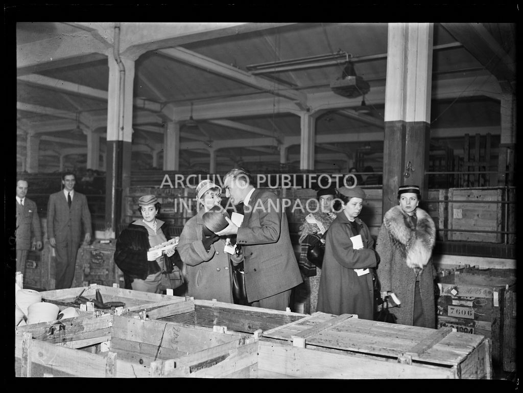 Le redattrici di riviste di moda in visita allo stabilimento del Lanificio Marzotto a Manerbio<br>201989