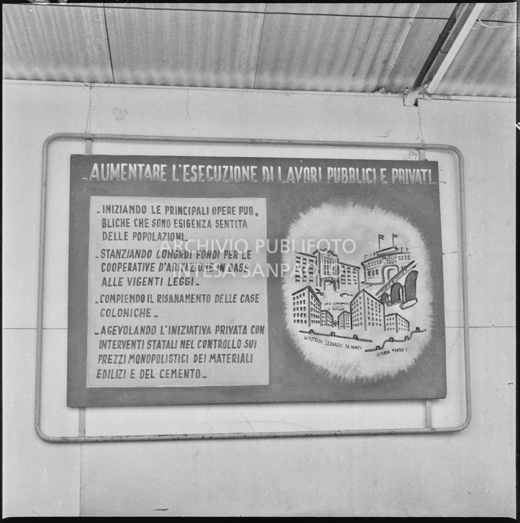 Pannello descrittivo allestito in occasione della Festa del 1°maggio ai Giardini Margherita di Bologna<br>212193