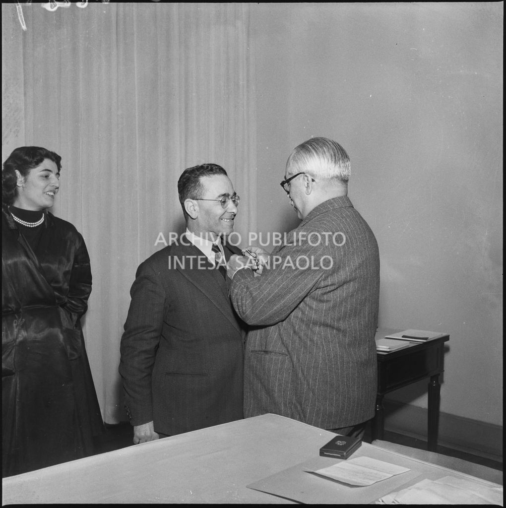 Premiazione in occasione della cerimonia della Società minerali e metalli a Milano<br>212249