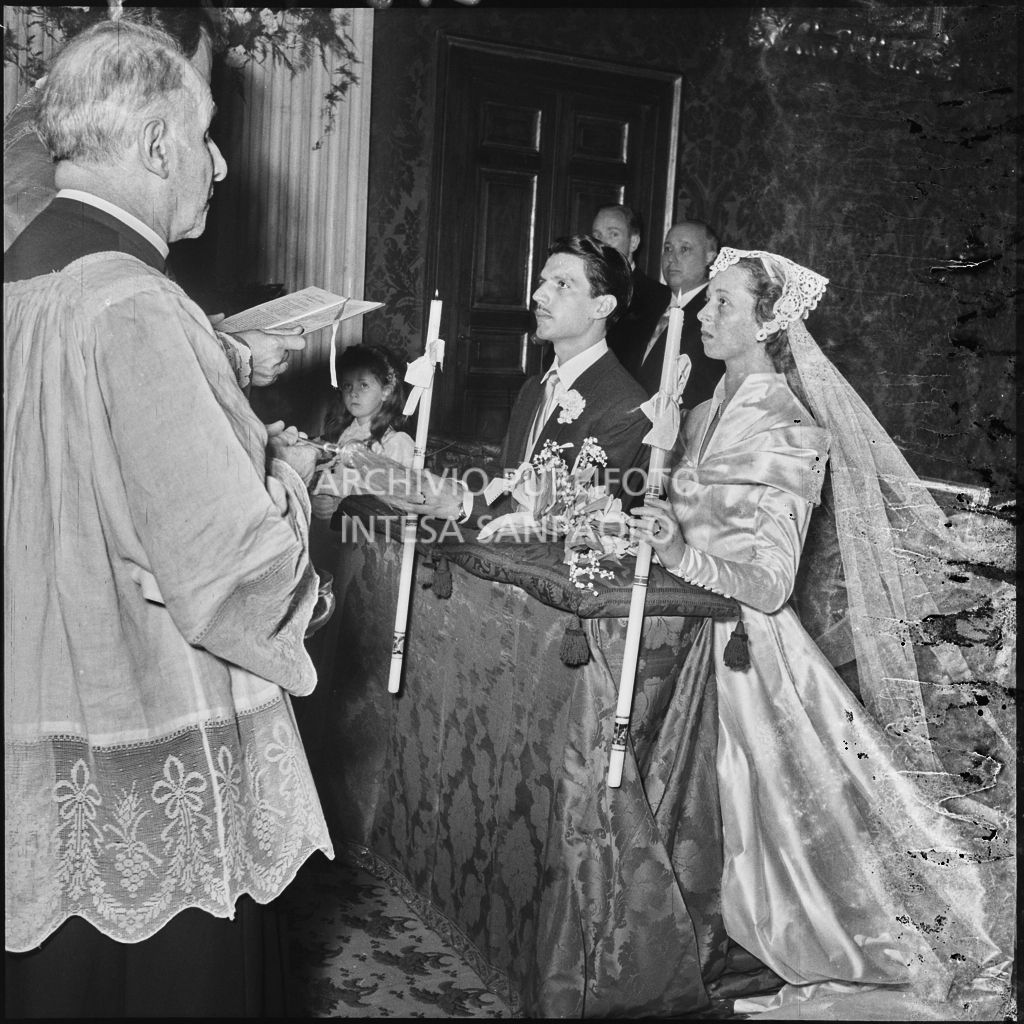 Un momento della celebrazione del matrimonio del dott. Trugenberger nella chiesa di San Gottardo in Corte a Milano<br>215784
