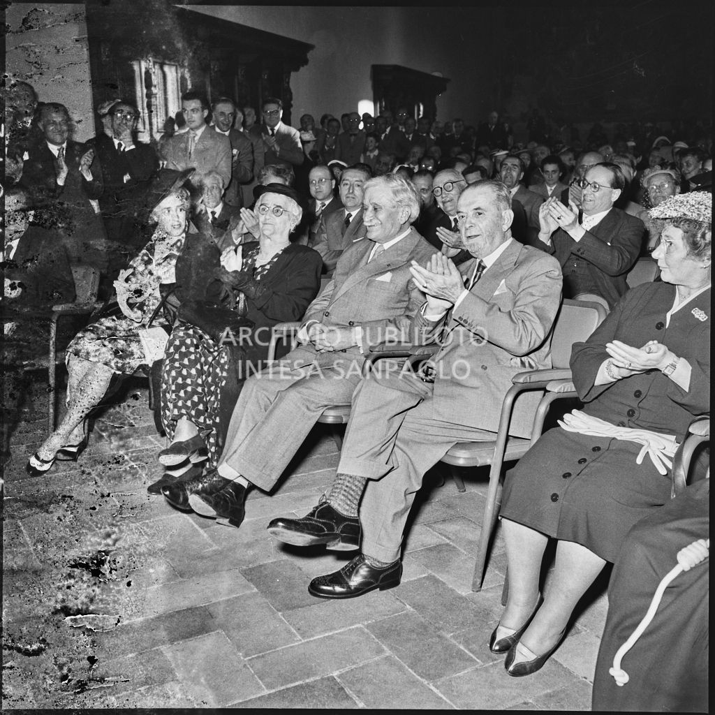 Pubblico all'inaugurazione del Cenacolo di Leonardo da Vinci al termine del restauro<br>215815