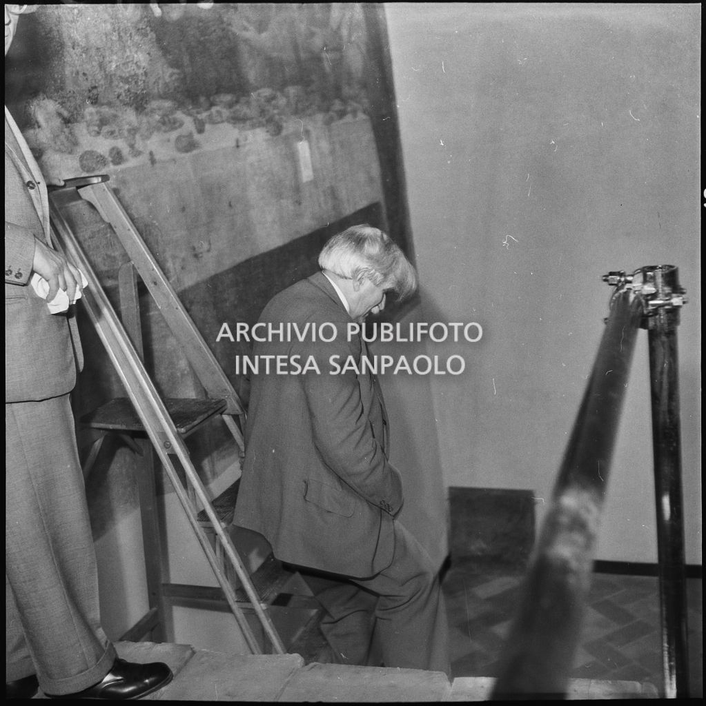 Il restauratore Mauro Pelliccioli durante i lavori sul Cenacolo di Leonardo da Vinci<br>215822