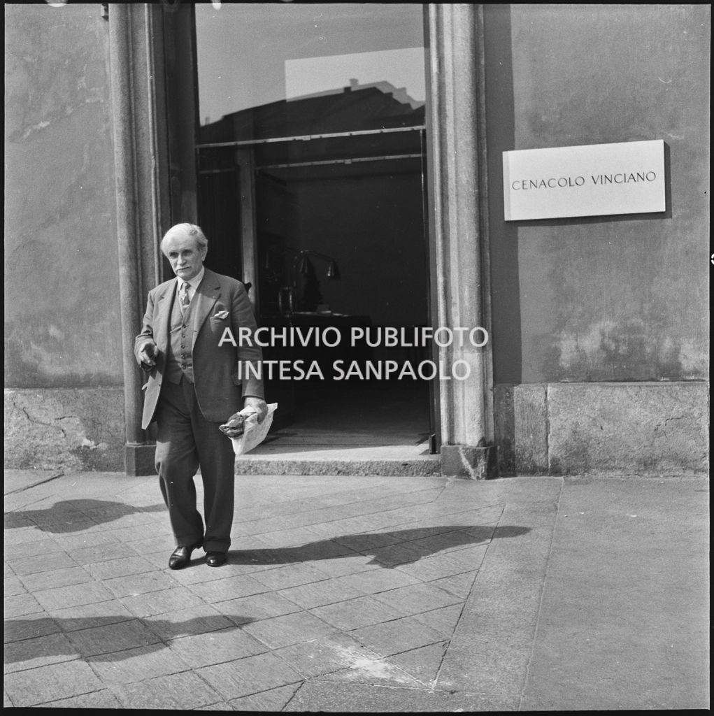 Il restauratore Mauro Pelliccioli all'ingresso del Cenacolo di Leonardo da Vinci<br>215823