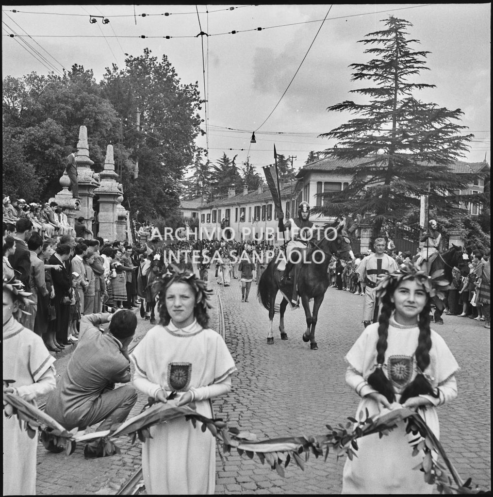 Momento della rievocazione storica durante la sagra del Carroccio di Legnano<br>215875