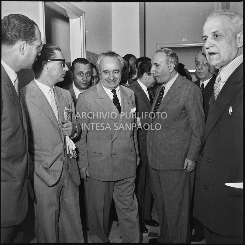 L'onorevole Ezio Vigorelli all'inaugurazione della nuova sede dell'ENPALS di Milano<br>216928