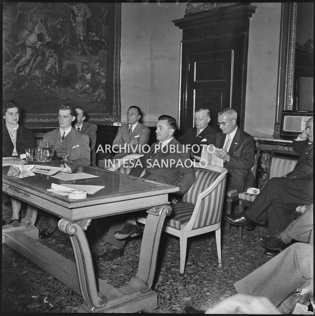 Convegno Internazionale sulla Riforma dell'Arbitrato organizzato dal Centro Nazionale di Prevenzione e Difesa Sociale al Circolo della Stampa di Milano<br>217000