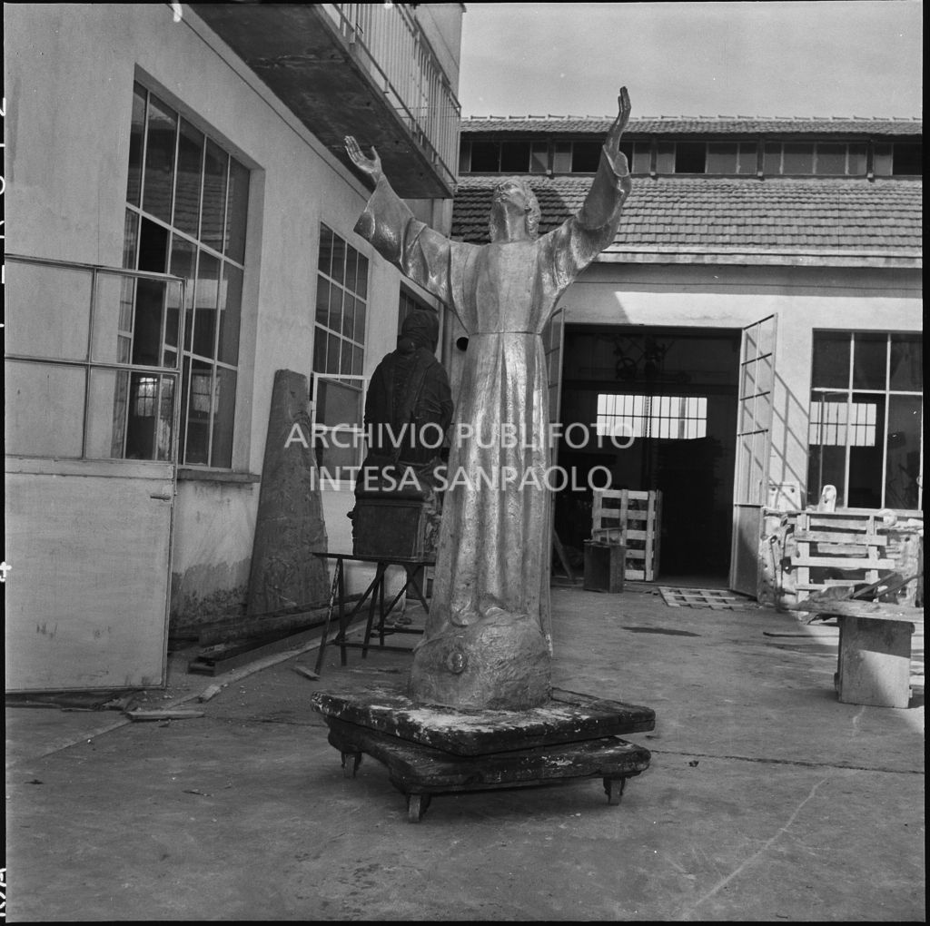 La statua bronzea Cristo degli Abissi realizzata dall'artista Guido Galletti presso la Fonderia Artistica Battaglia di Milano<br>217029