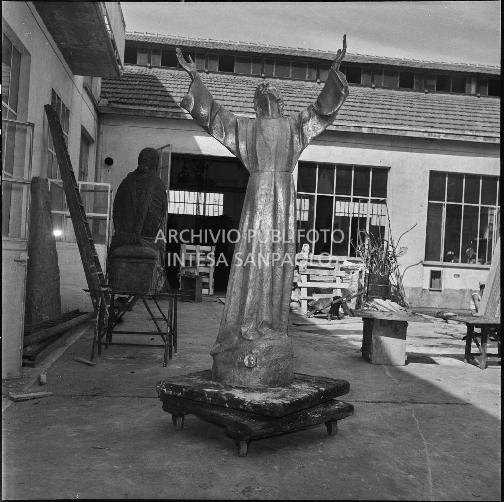 La statua bronzea Cristo degli Abissi realizzata dall'artista Guido Galletti presso la Fonderia Artistica Battaglia di Milano<br>217030