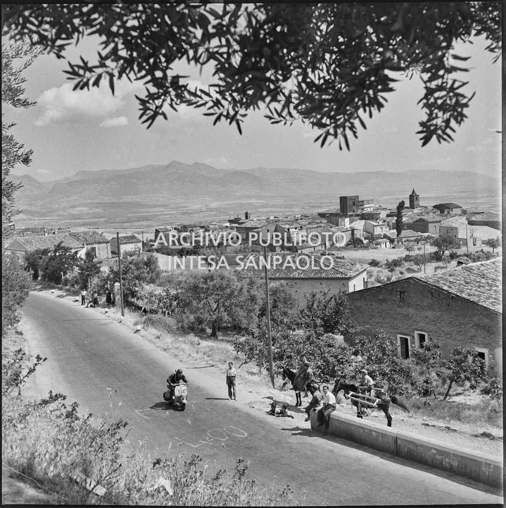 Un momento del 2° Giro Vespistico dei Tre Mari<br>221670