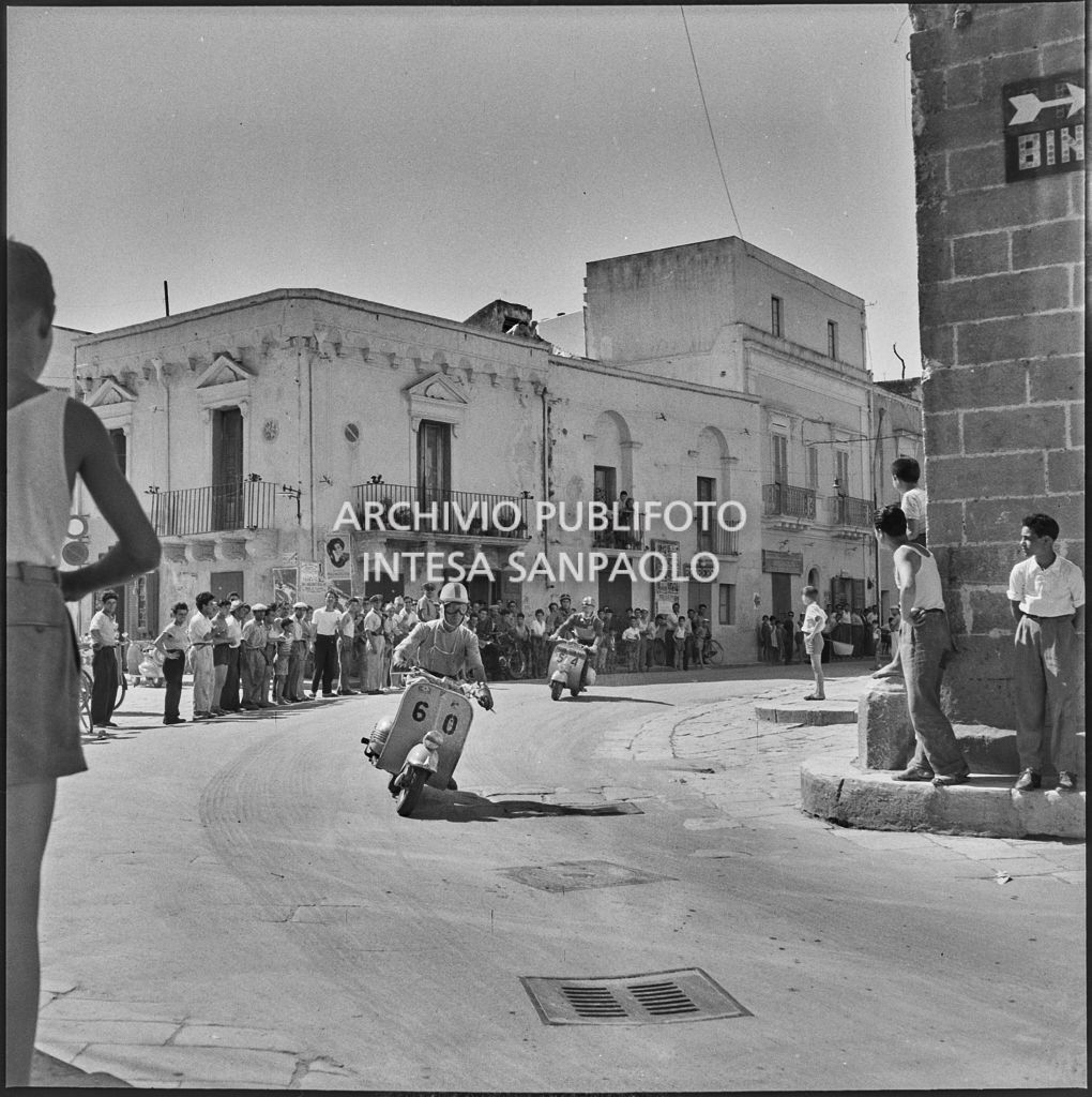 Un momento del 2° Giro Vespistico dei Tre Mari<br>221678