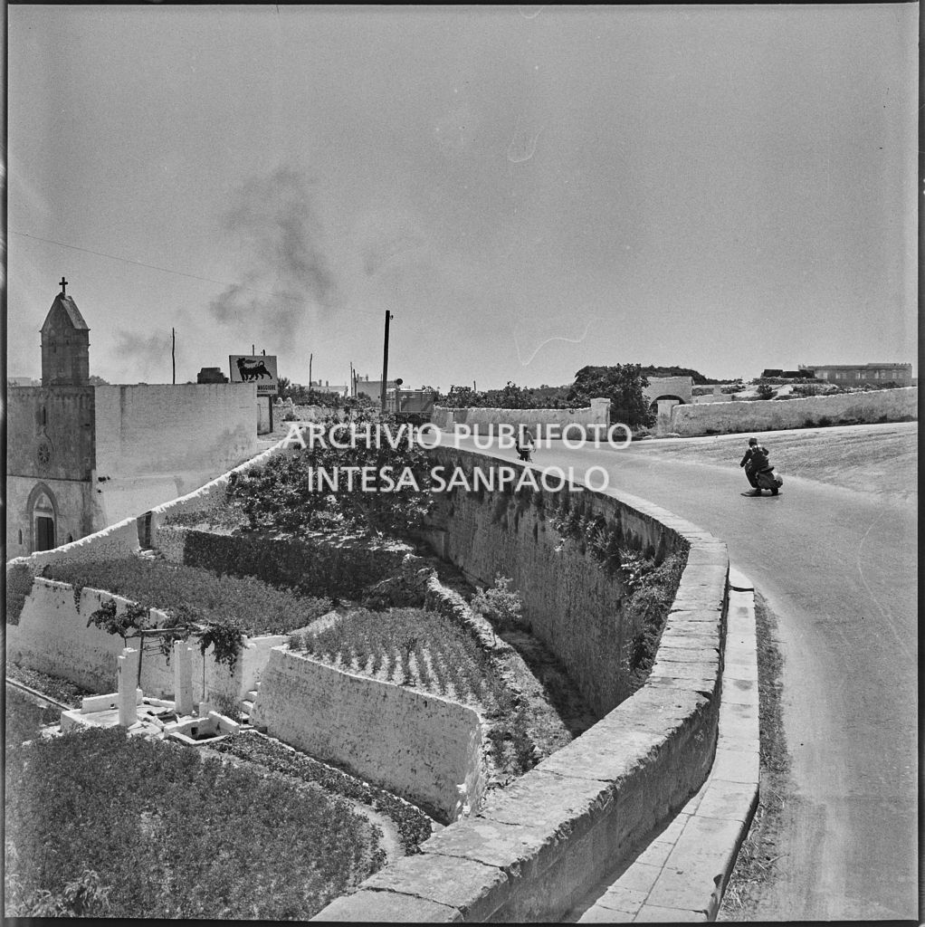 Un momento del 2° Giro Vespistico dei Tre Mari<br>221683