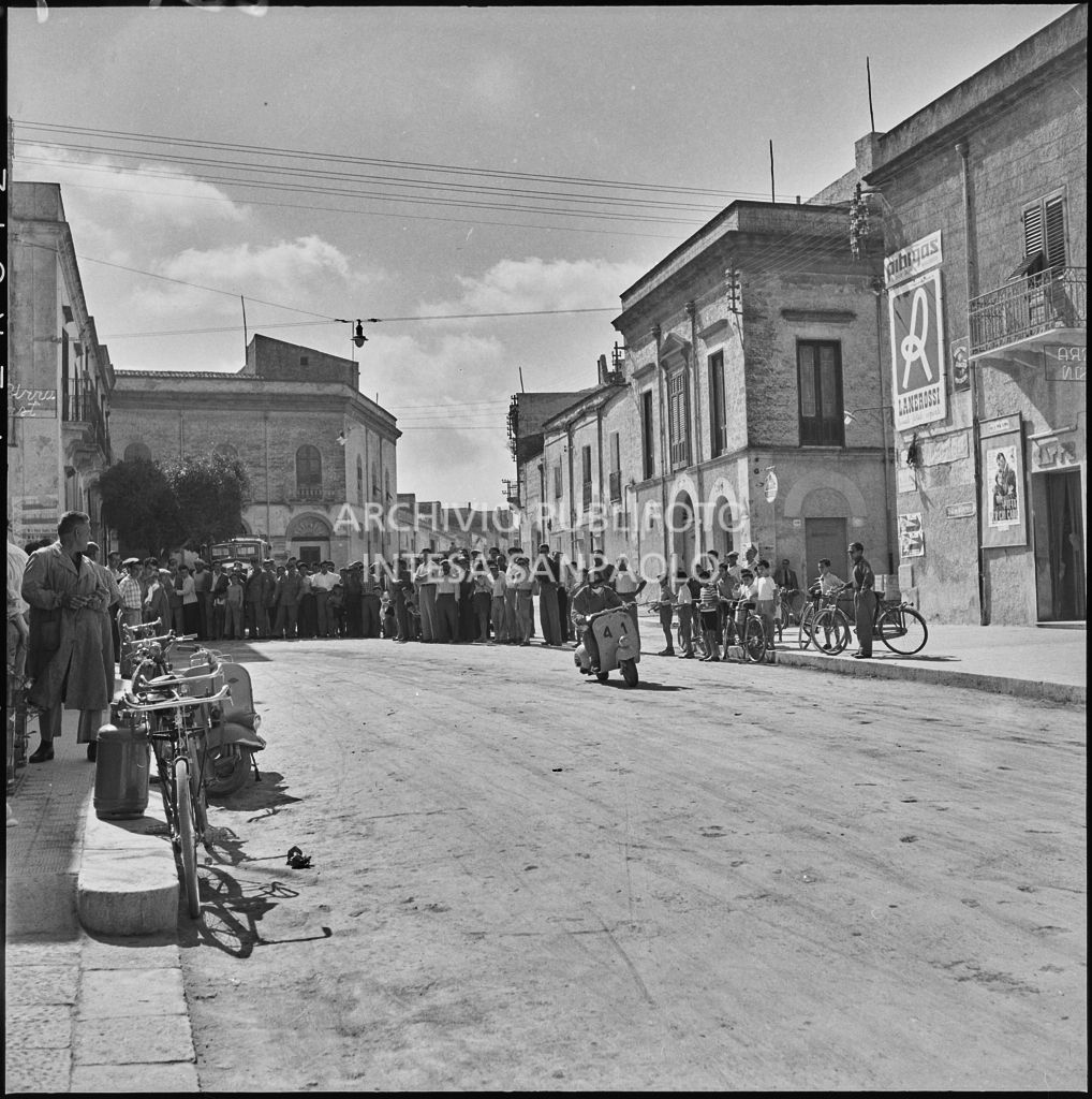 Un momento del 2° Giro Vespistico dei Tre Mari<br>221697