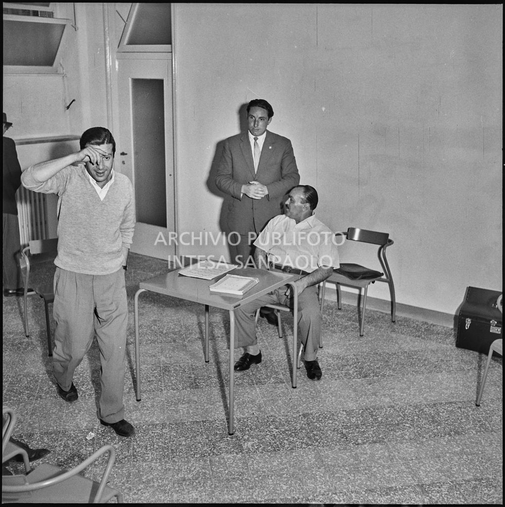 Un momento della festa organizzata nella sede dell'AVIS di Milano in via Bassini<br>221811