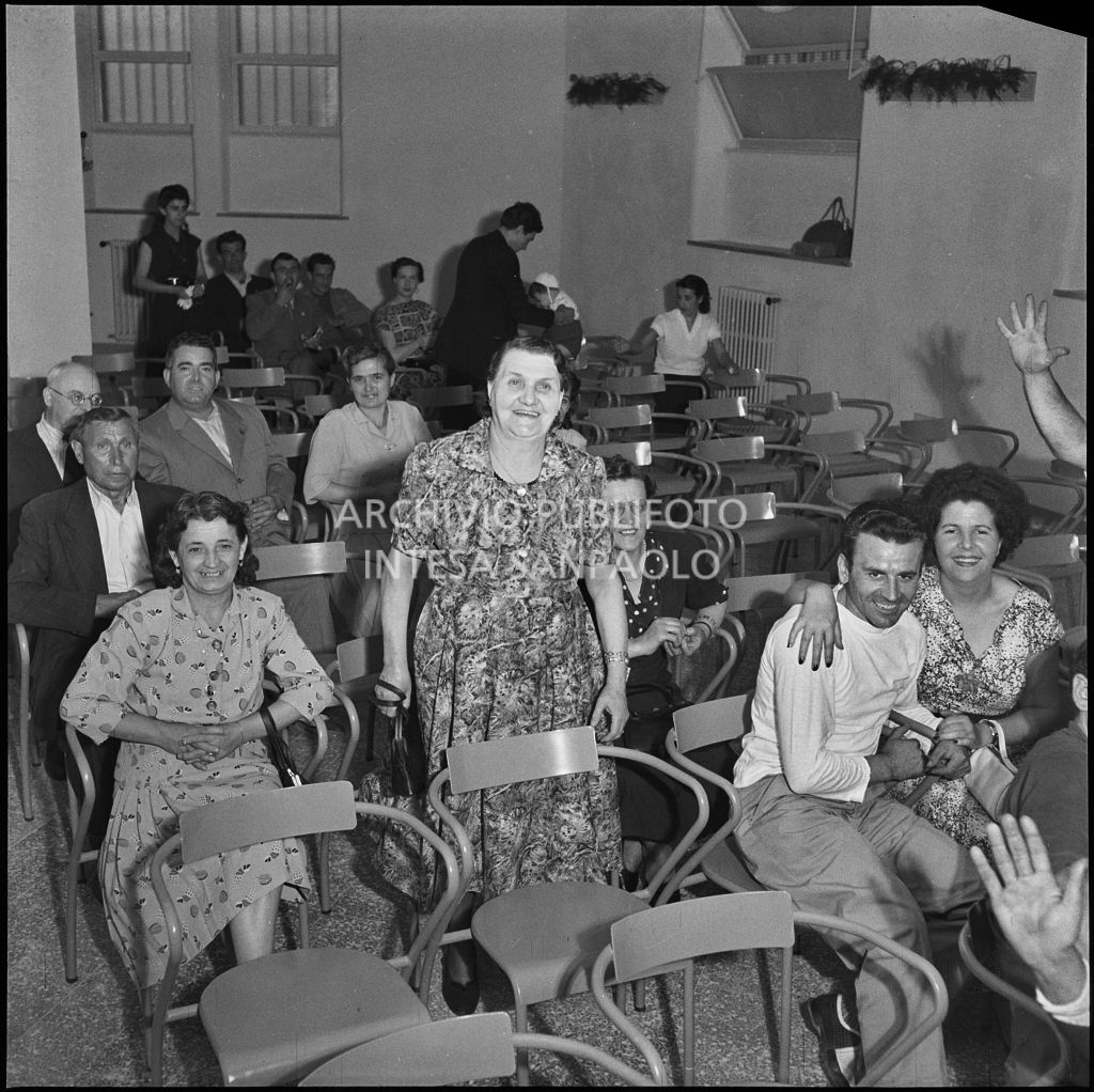 Un momento della festa organizzata nella sede dell'AVIS di Milano in via Bassini<br>221817