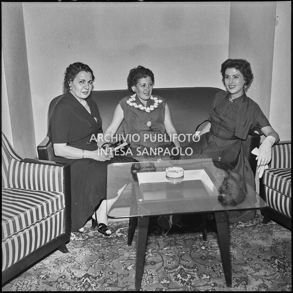 Ospiti al ricevimento del Consolato d'Egitto organizzato all'Hotel Duomo di Milano<br>222225