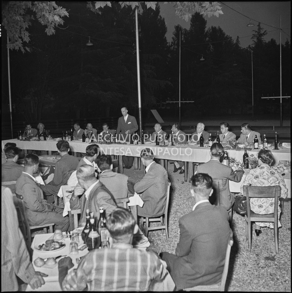 Discorso durante il banchetto della Snia Viscosa prima della partenza per il Sudafrica<br>222922