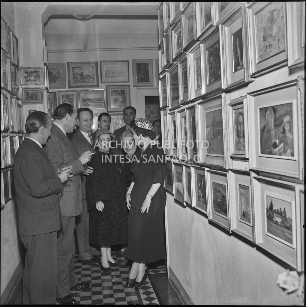 Ricevimento dopo il battesimo della nipote di Dino Villani (terzo da sinistra)<br>240388