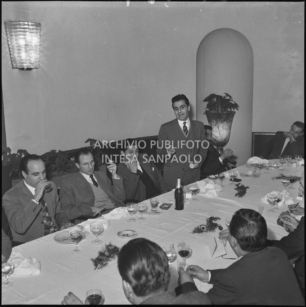 Un momento del banchetto organizzato dalla Atkinson al ristorante Giannino di Milano<br>240444