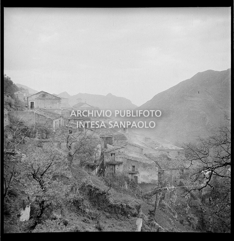 Africo, vista del paese