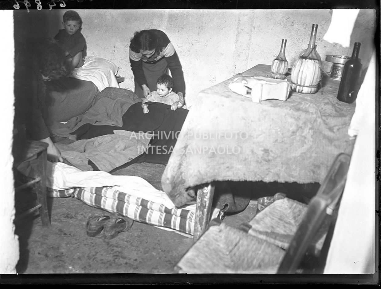 Barboni. Vita misera in via Quadrio