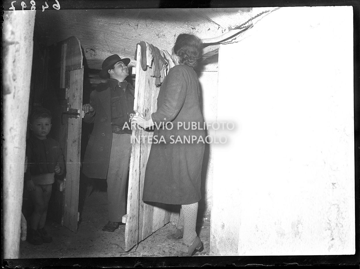 Barboni. Vita misera in via Quadrio