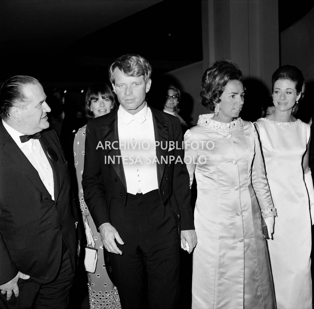 Serata di inaugurazione del nuovo Metropolitan Opera House<br>726883/15