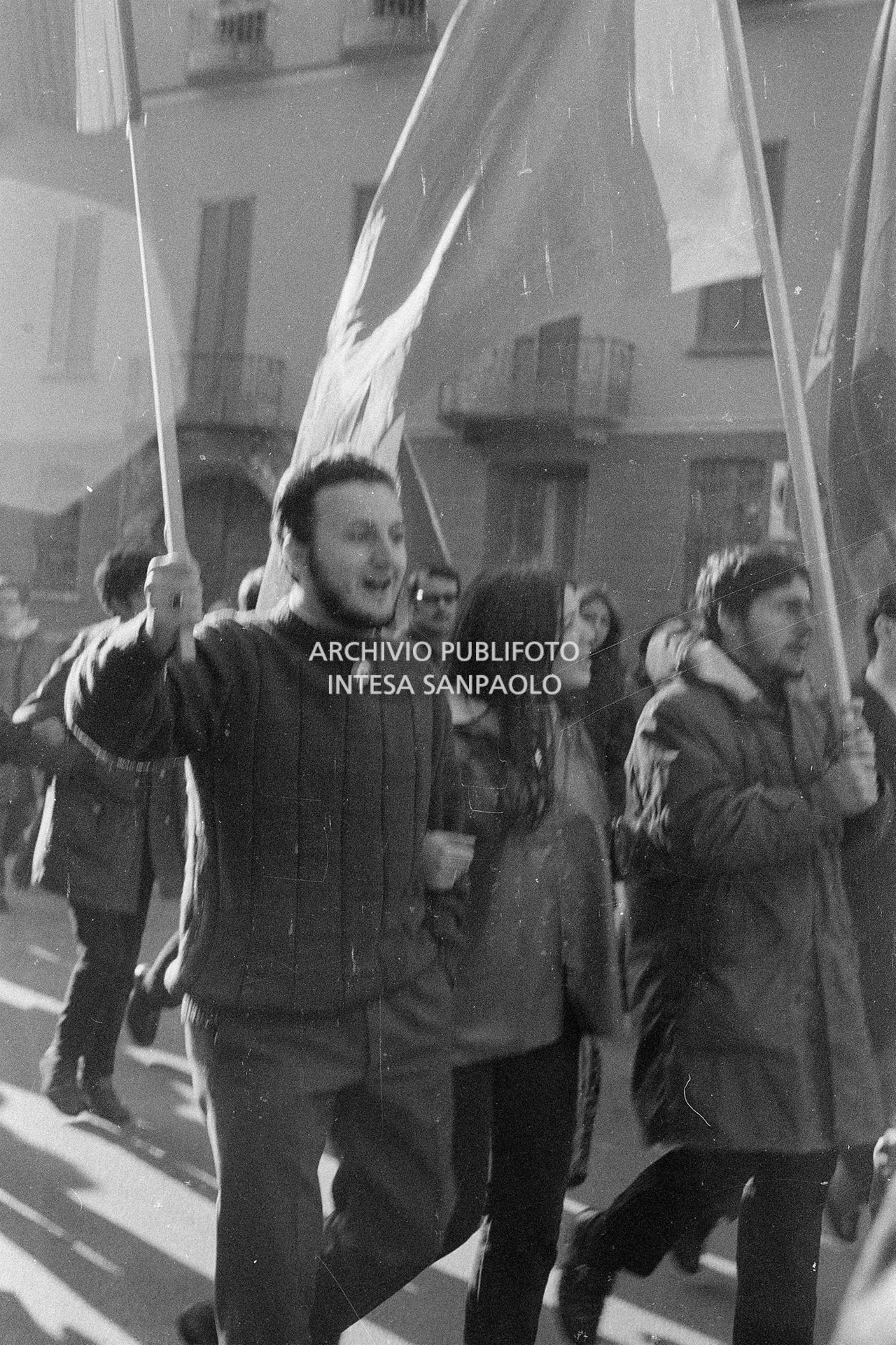 Sciopero generale per il caro casa. Morte di Antonio Annarumma