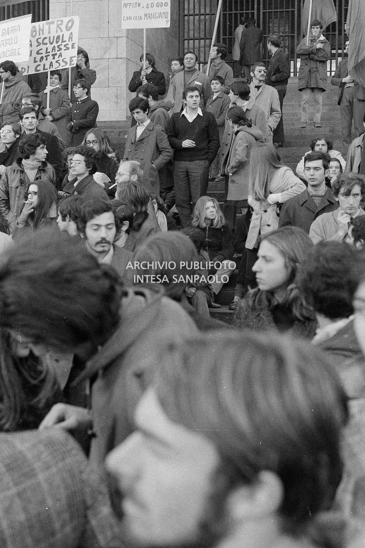 Sciopero generale per il caro casa. Morte di Antonio Annarumma