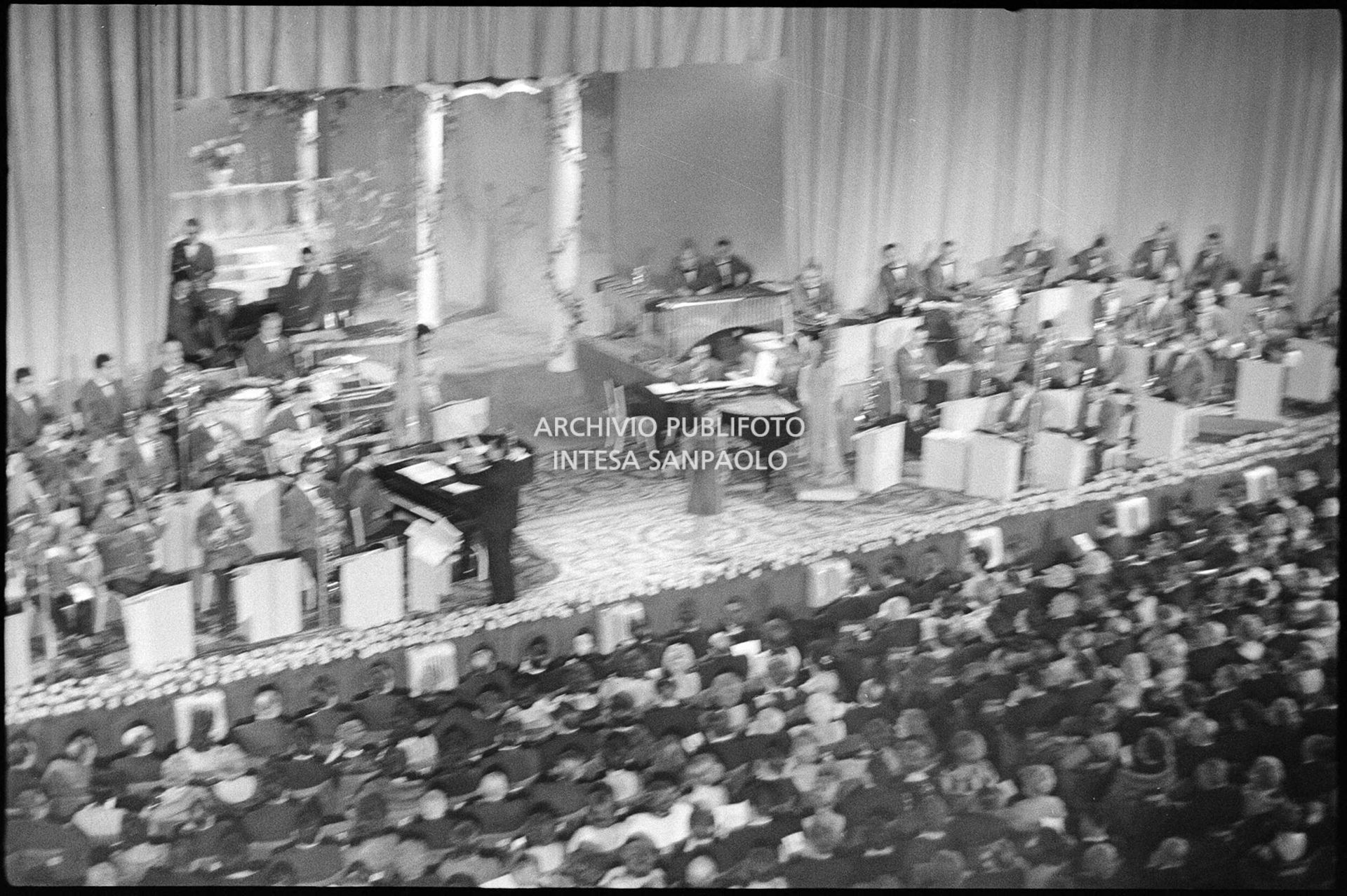 Niki Davis all'XI Festival della canzone italiana di Sanremo