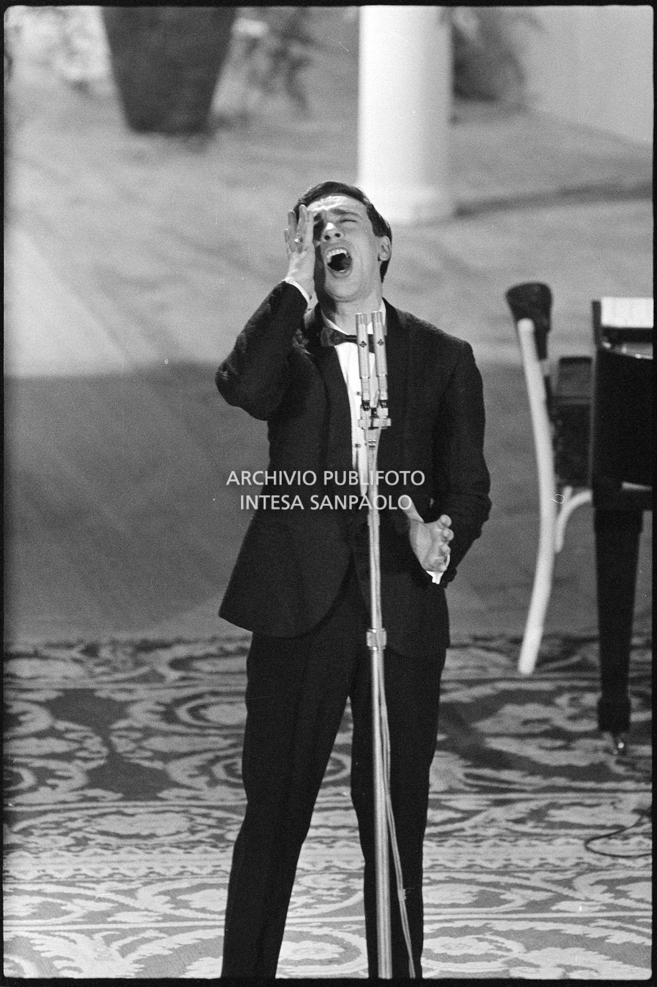 Umberto Bindi al XI Festival della canzone italiana di Sanremo