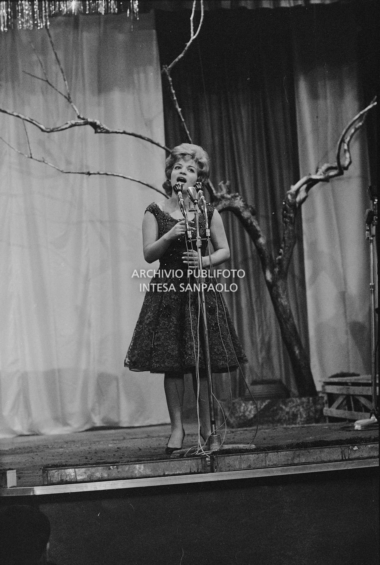 Lucia Altieri al XII Festival della canzone italiana di Sanremo