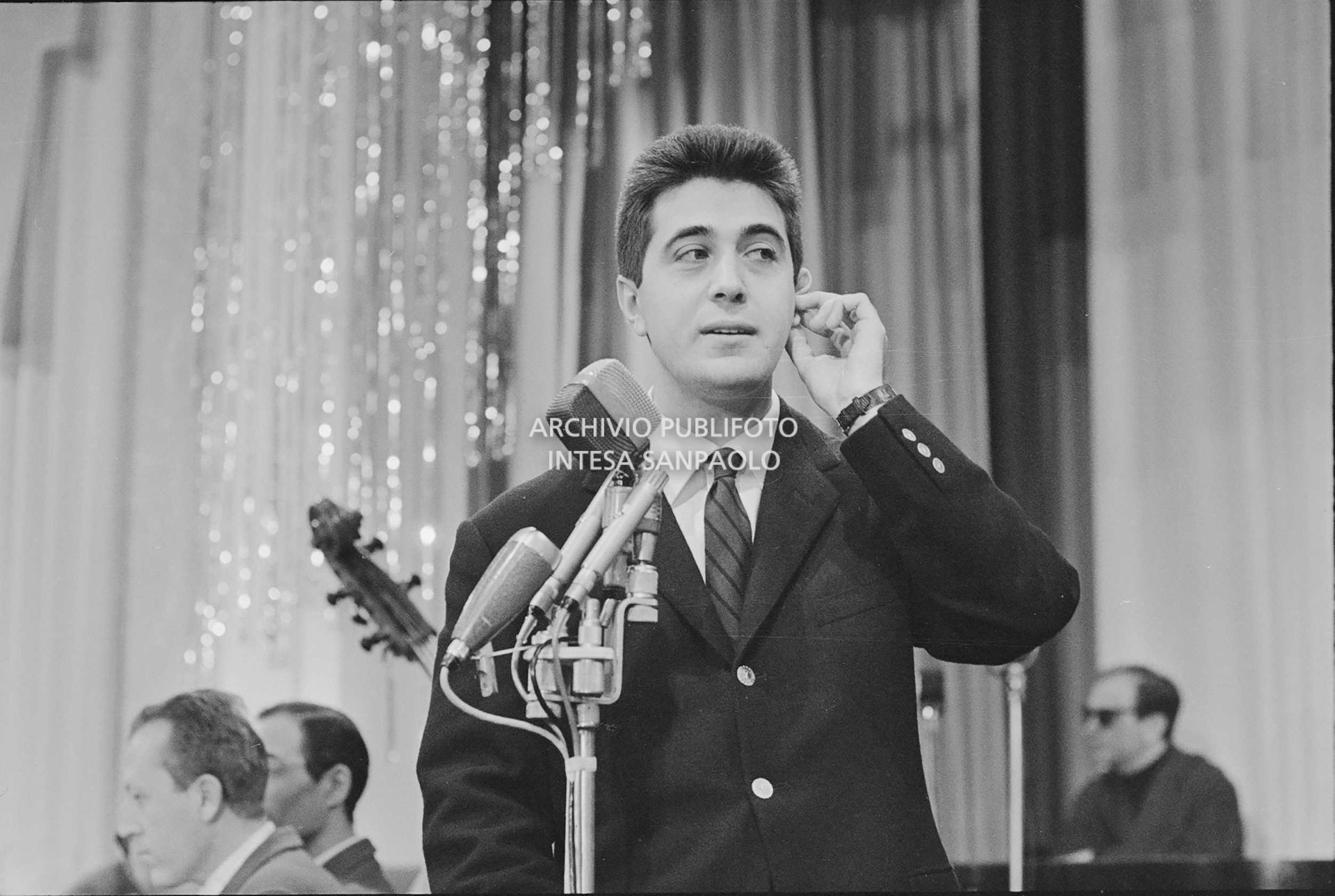 Fausto Cigliano al XII Festival della canzone italiana di Sanremo