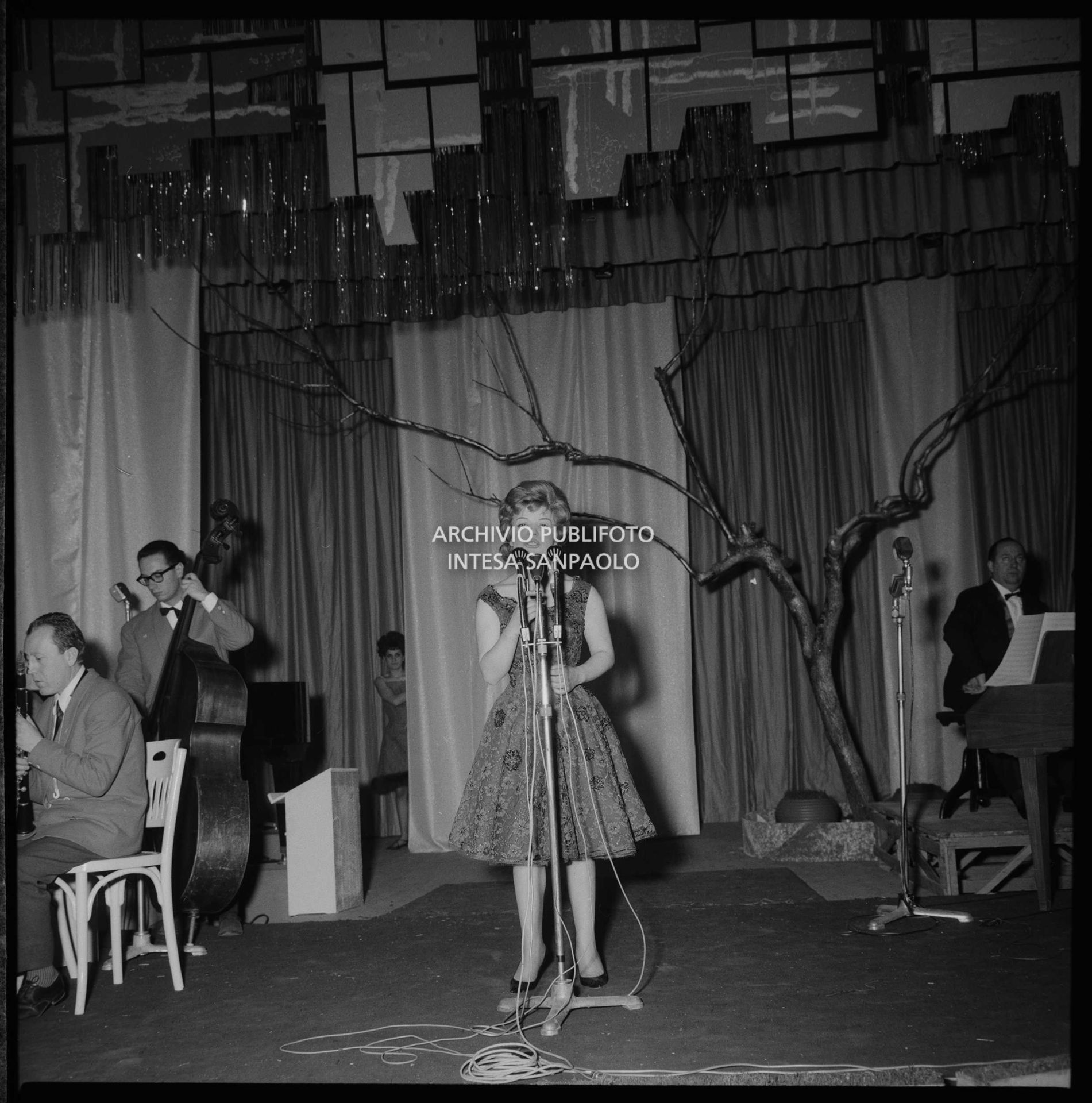 Lucia Altieri al XII Festival della canzone italiana di Sanremo